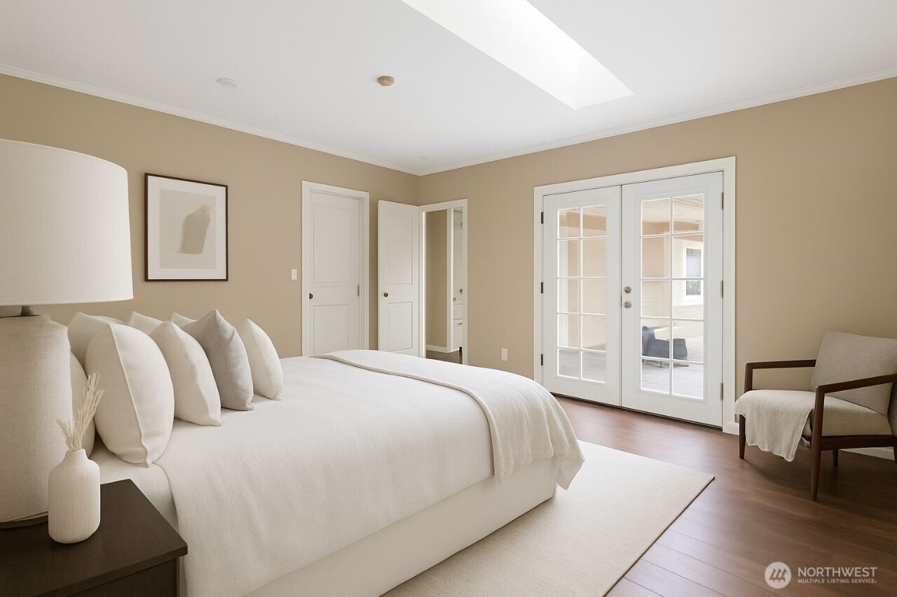 17247 SE 54th Place , Bellevue, WA 98006