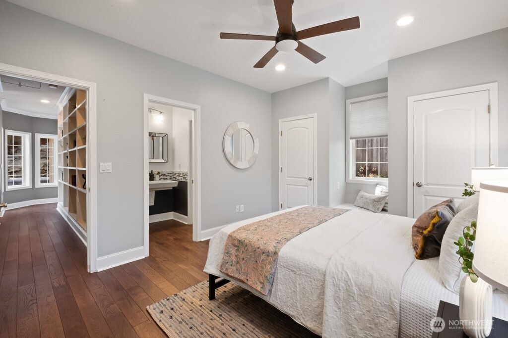 17247 SE 54th Place , Bellevue, WA 98006