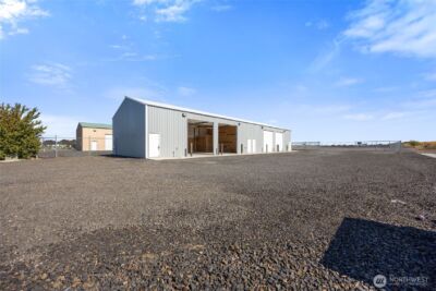 221 S Hamilton Road , Moses Lake, WA 98837 - Photo 11