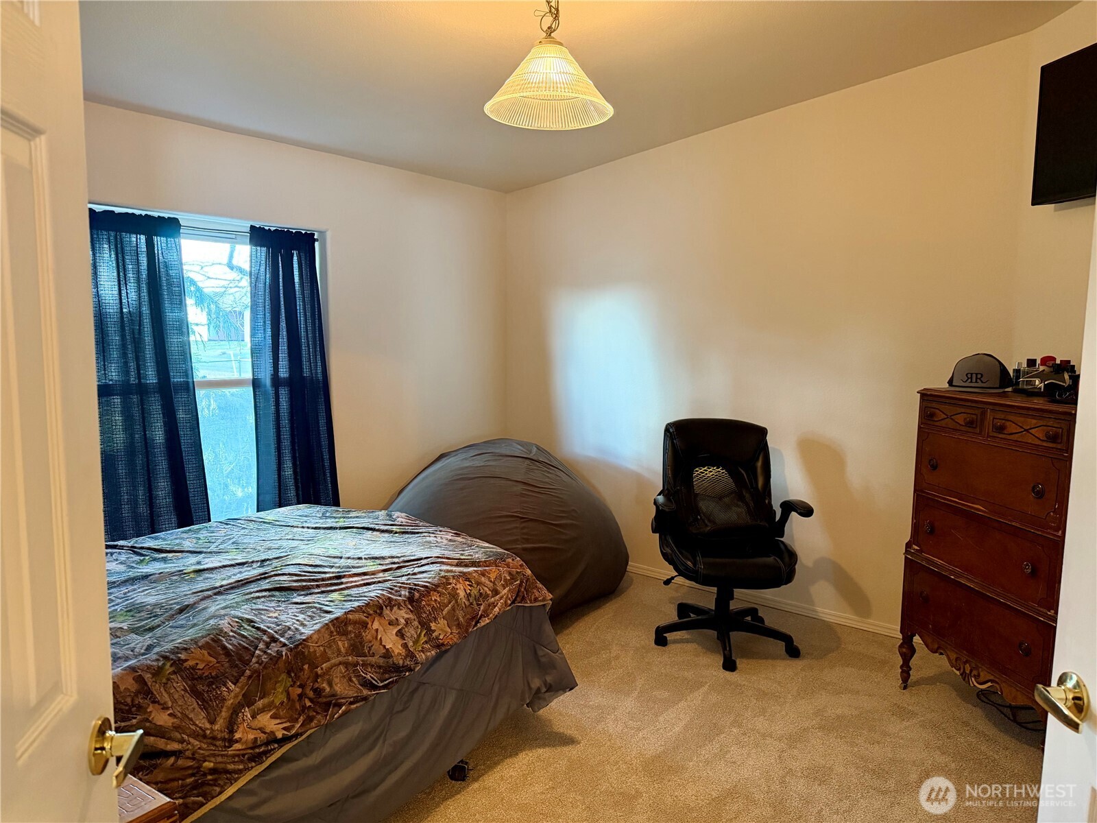 165 NE Dungan Street , Creston, WA 99117