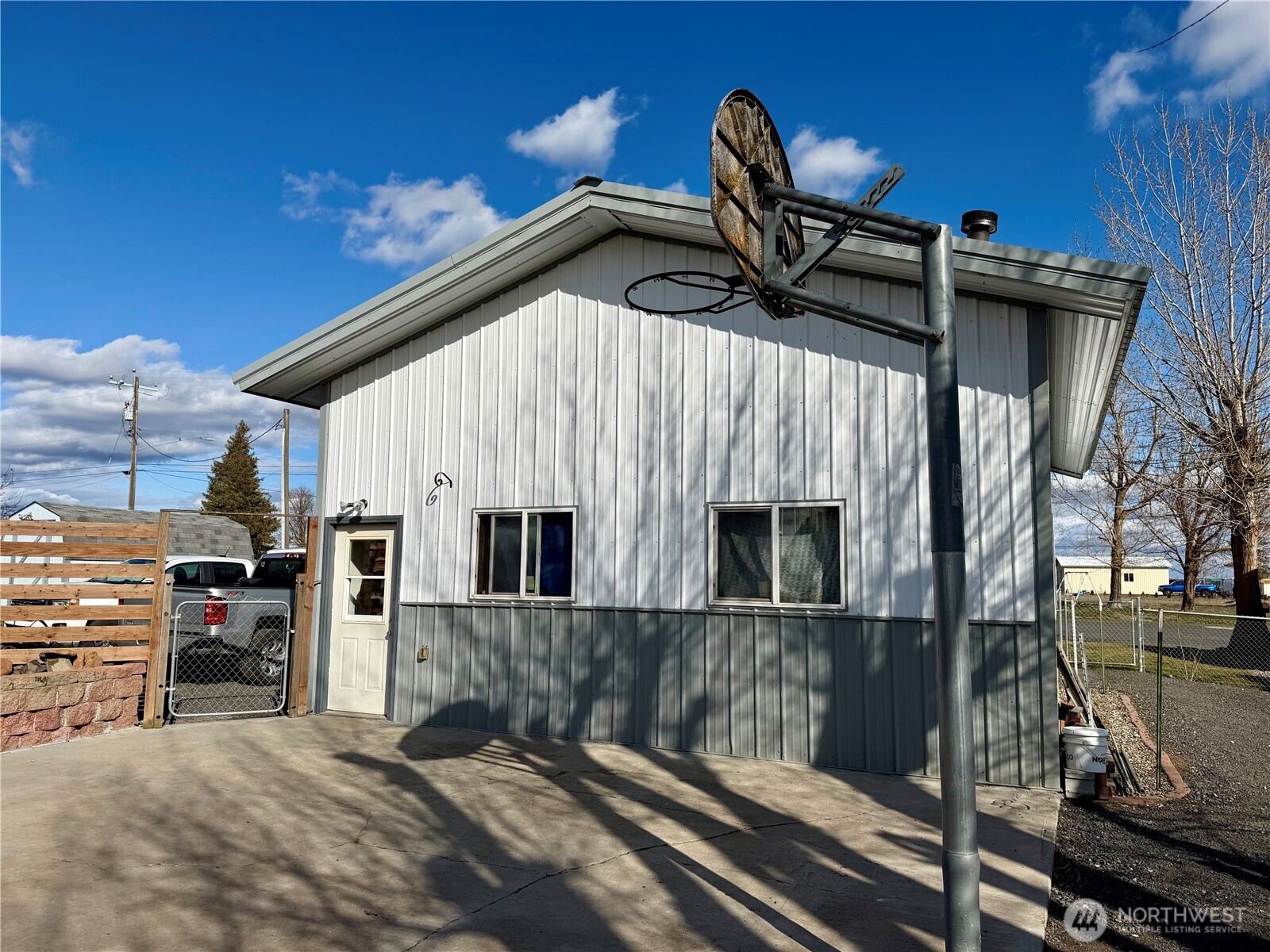 165 NE Dungan Street , Creston, WA 99117