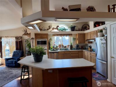 165 NE Dungan Street , Creston, WA 99117 - Photo 7