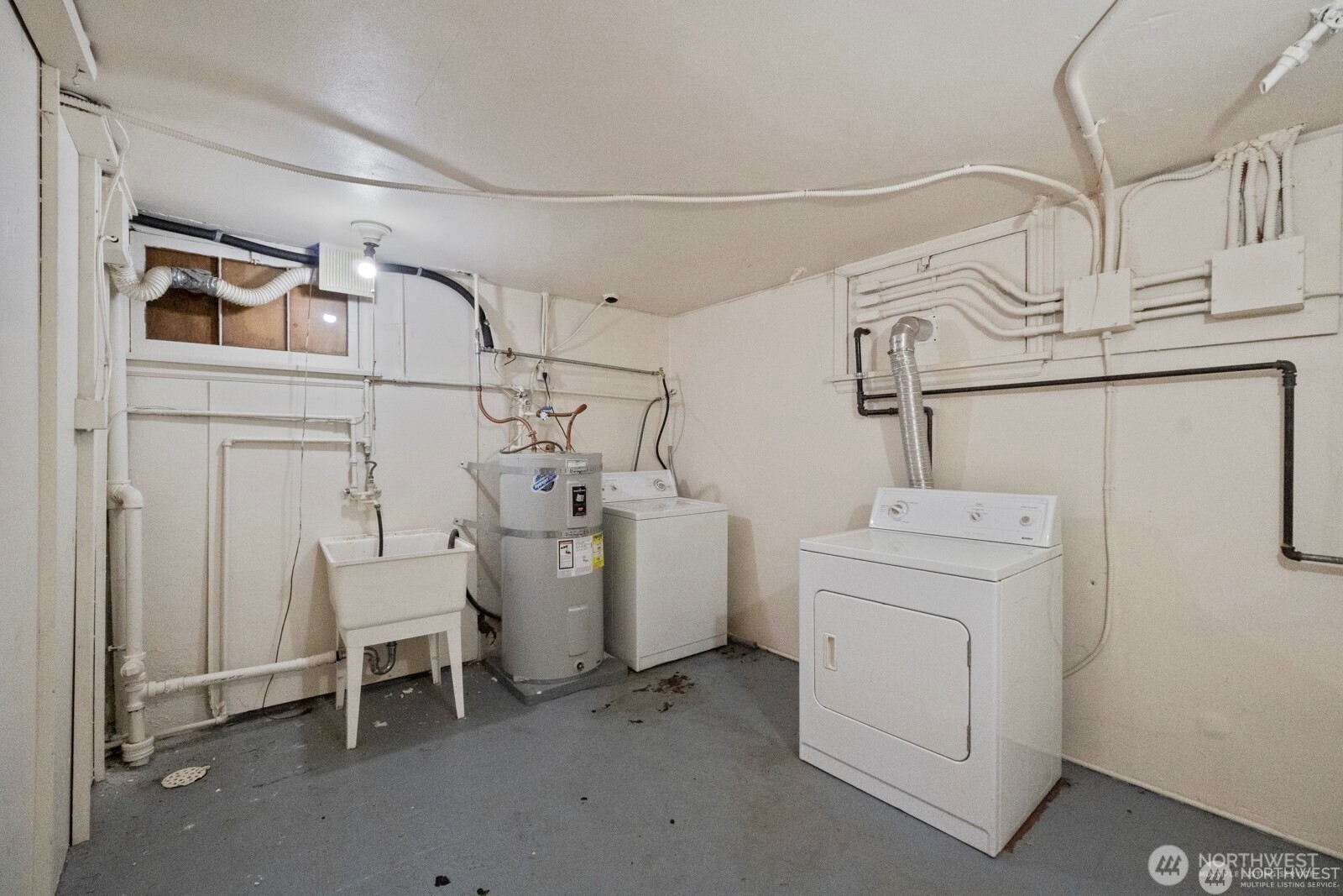 9716 Greenwood Avenue N, Seattle, WA 98103