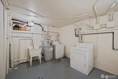 9716 Greenwood Avenue N, Seattle, WA 98103 - Photo 20