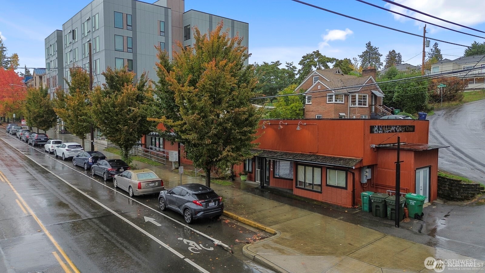 9716 Greenwood Avenue N, Seattle, WA 98103