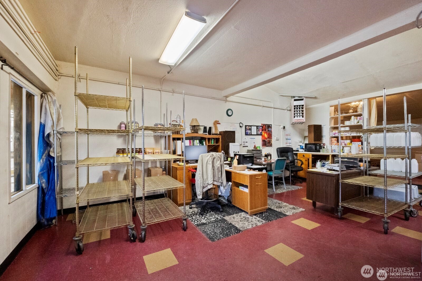9716 Greenwood Avenue N, Seattle, WA 98103