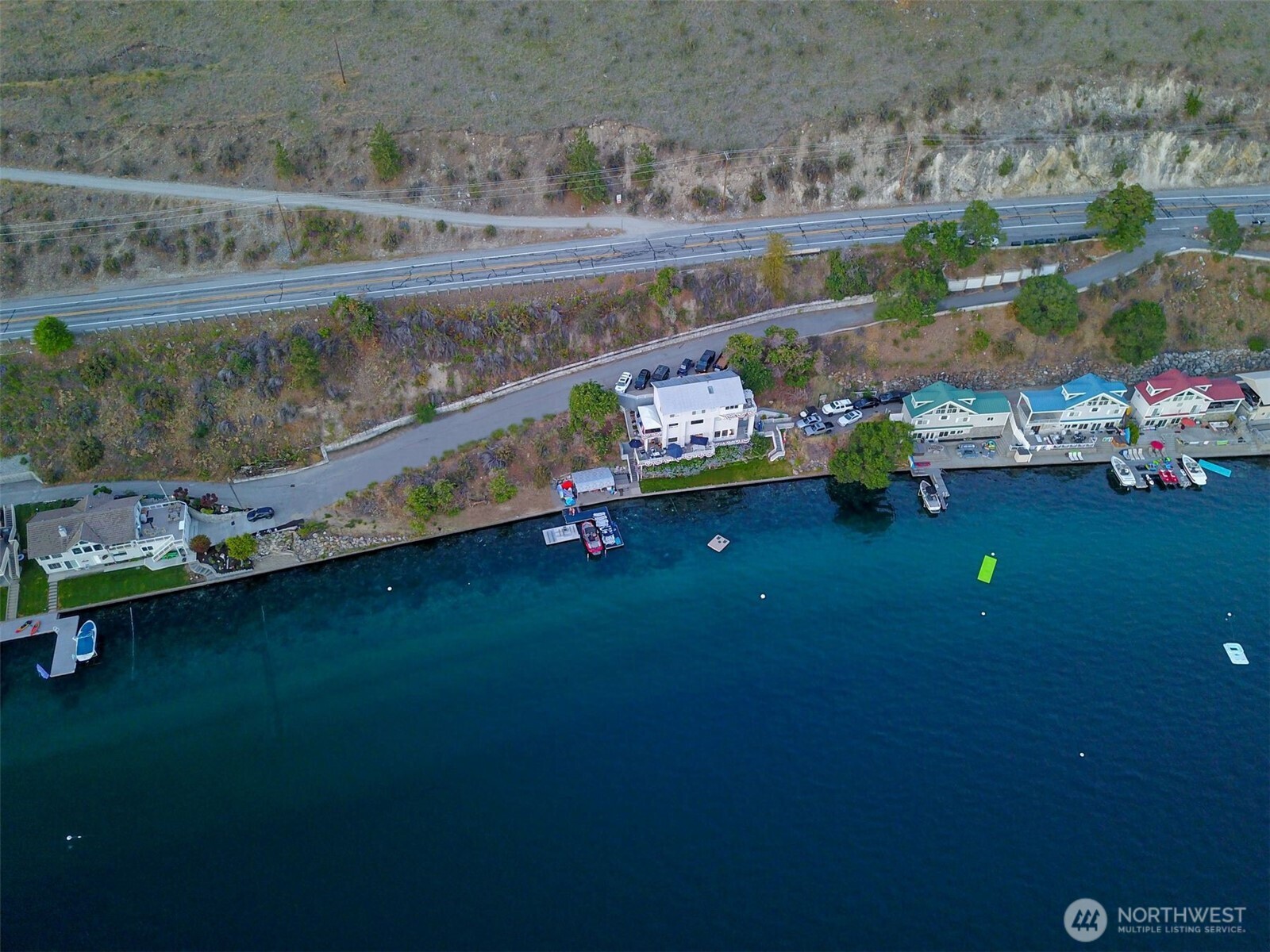 2650 S Lakeshore Road , Chelan, WA 98816