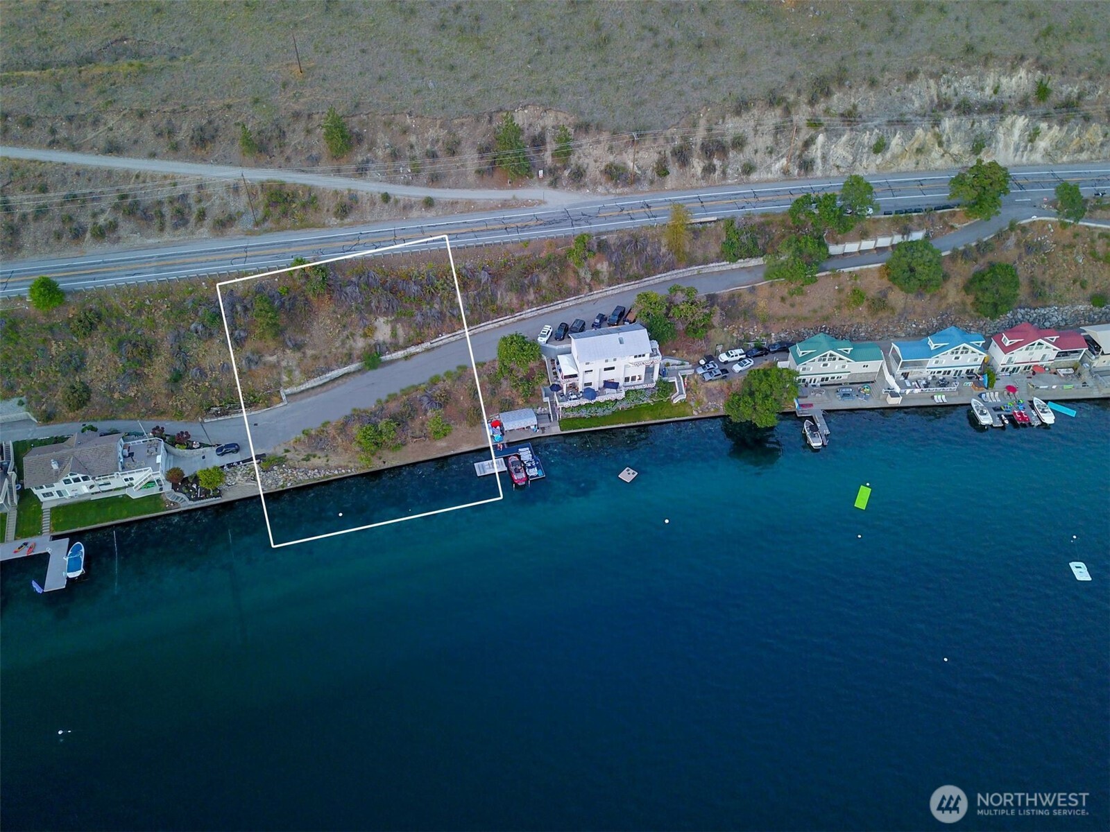 2650 S Lakeshore Road , Chelan, WA 98816