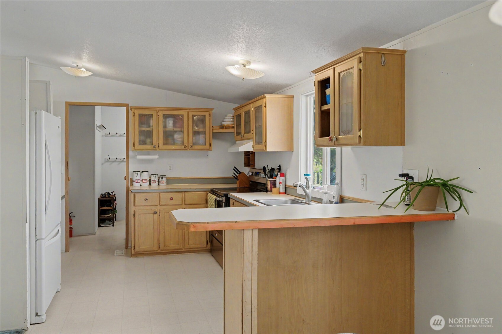 316 S Columbia Avenue , Waterville, WA 98858