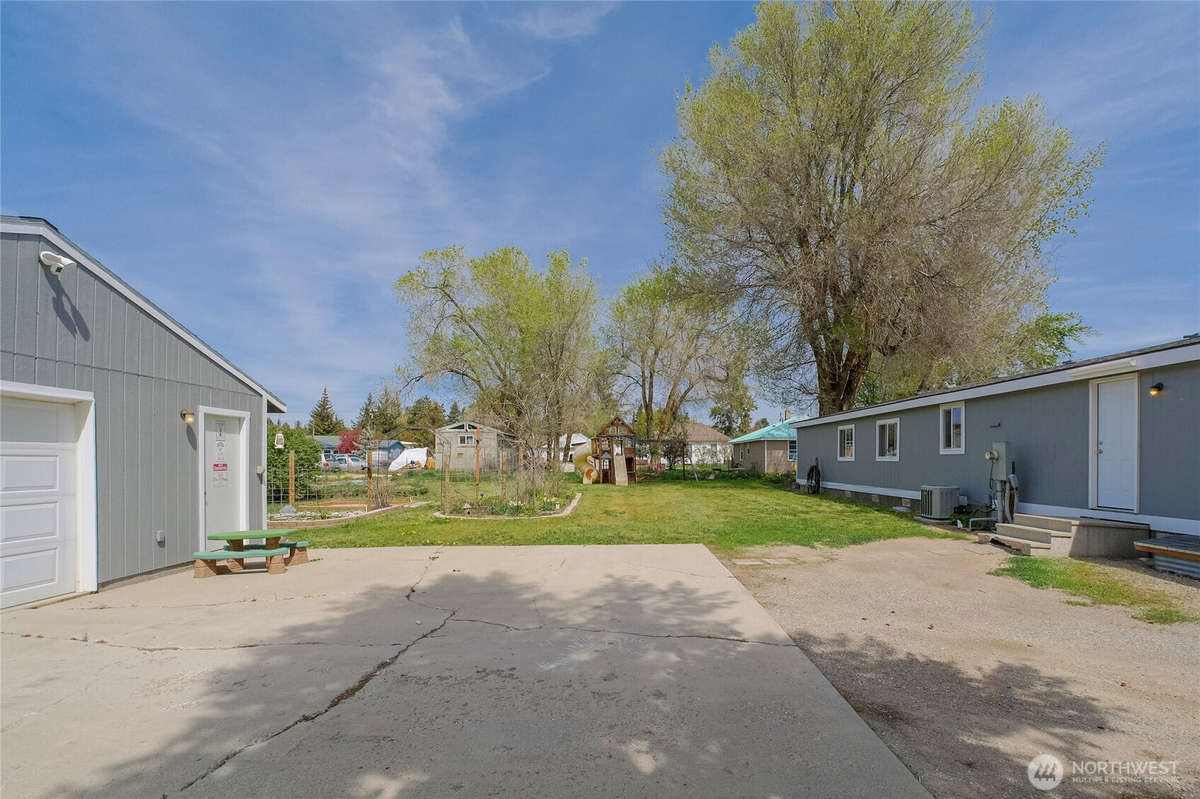 316 S Columbia Avenue , Waterville, WA 98858