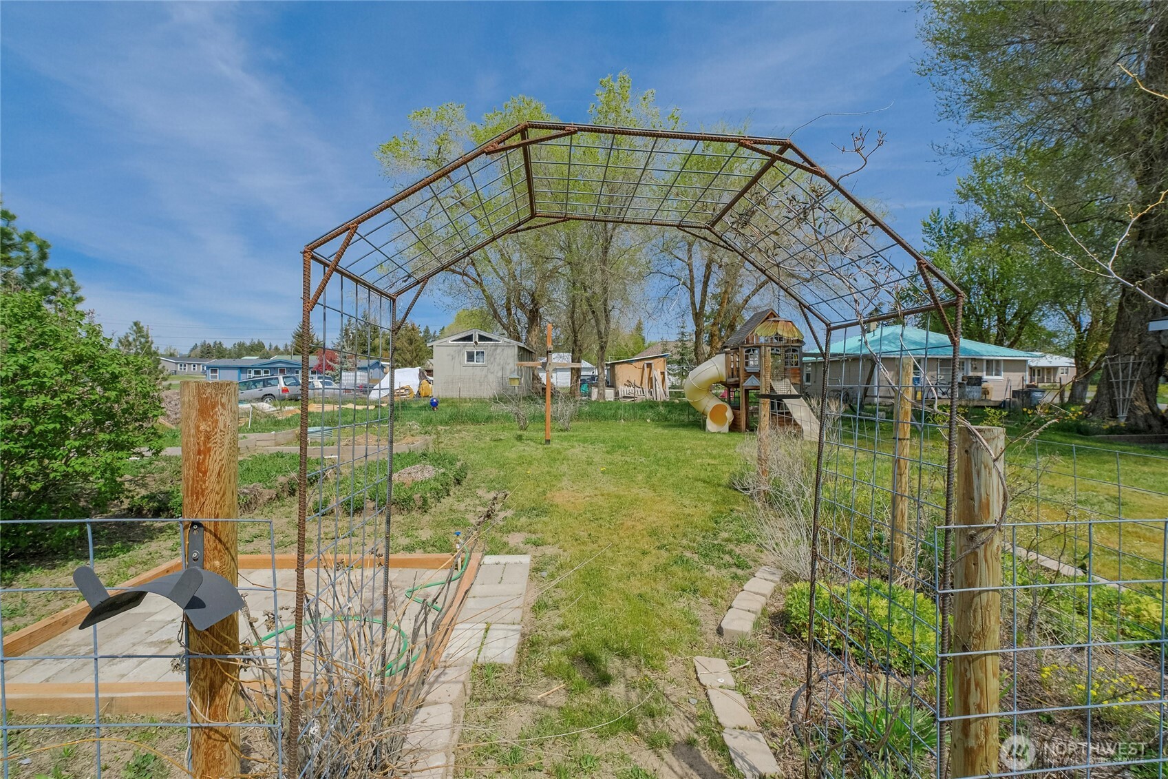 316 S Columbia Avenue , Waterville, WA 98858