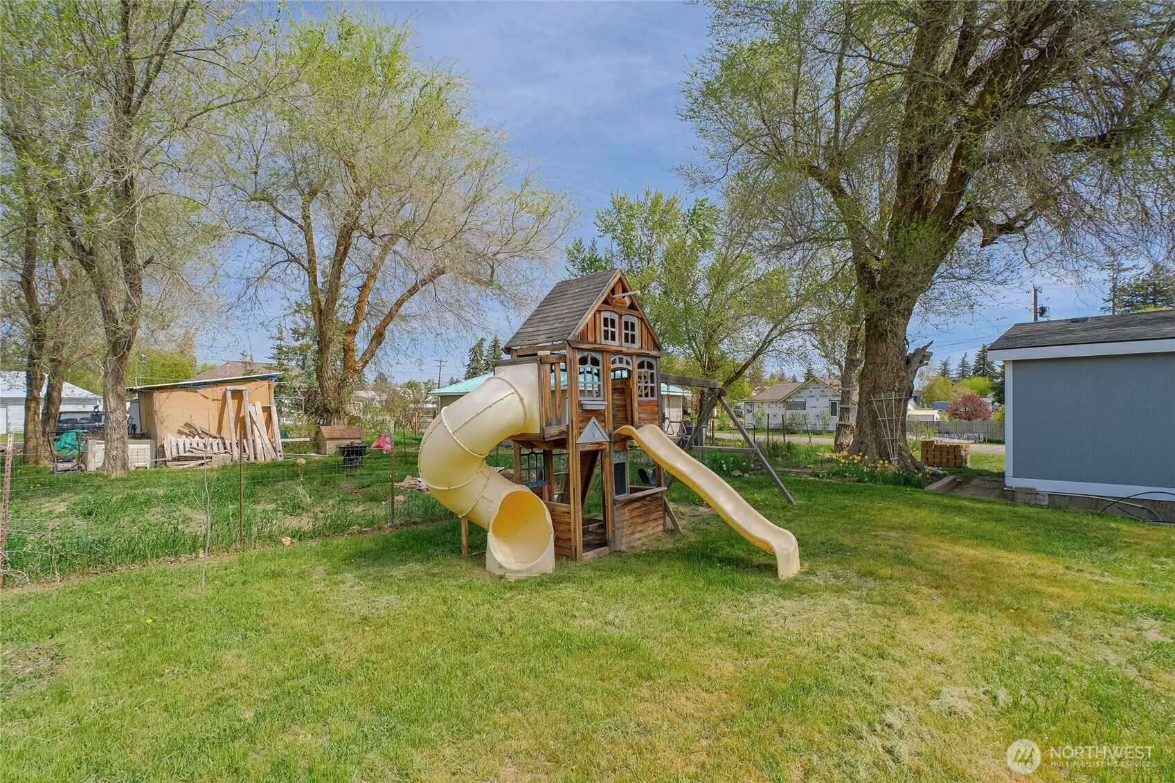 316 S Columbia Avenue , Waterville, WA 98858