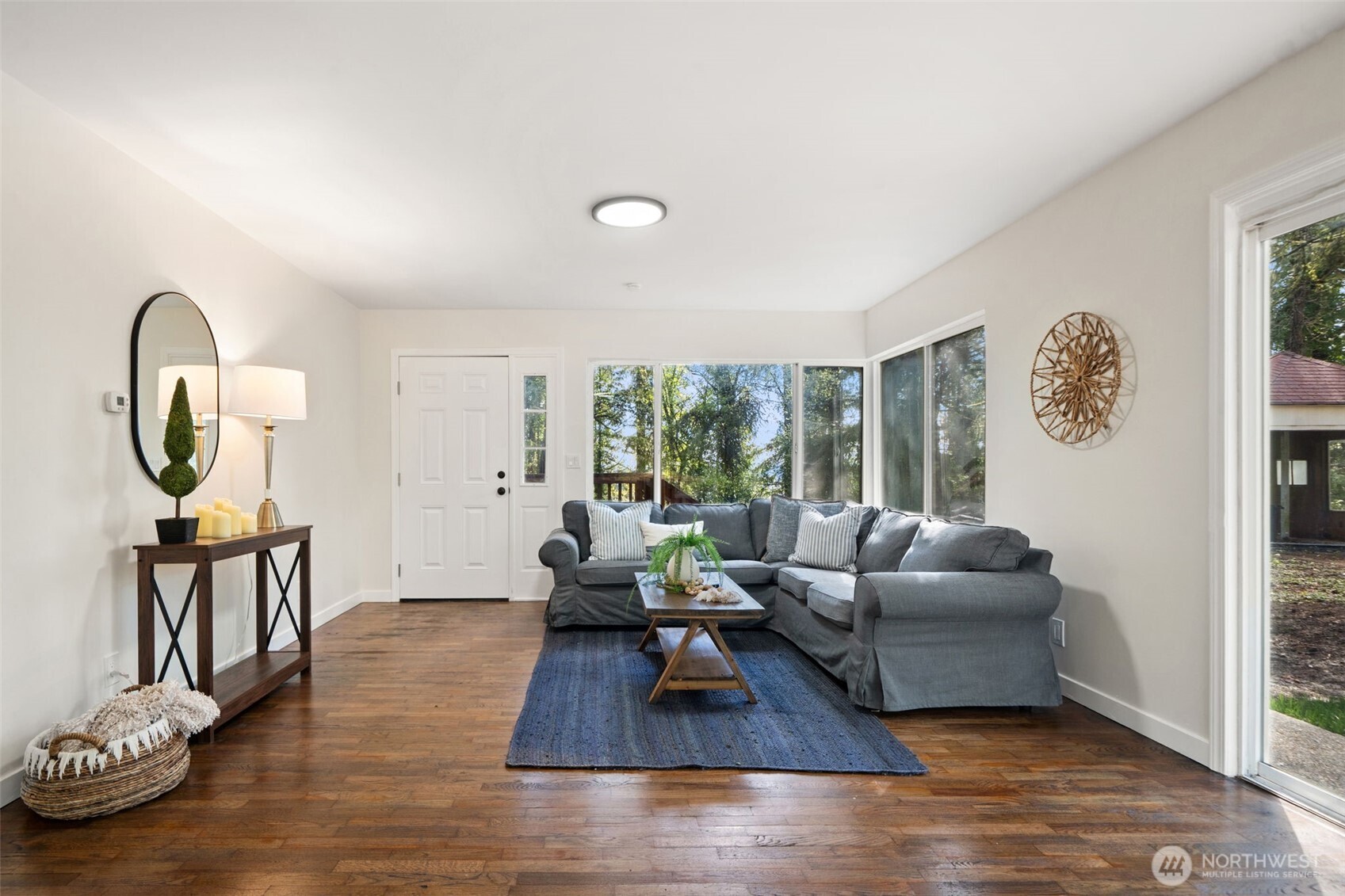 1362 Carr Boulevard , Bremerton, WA 98312