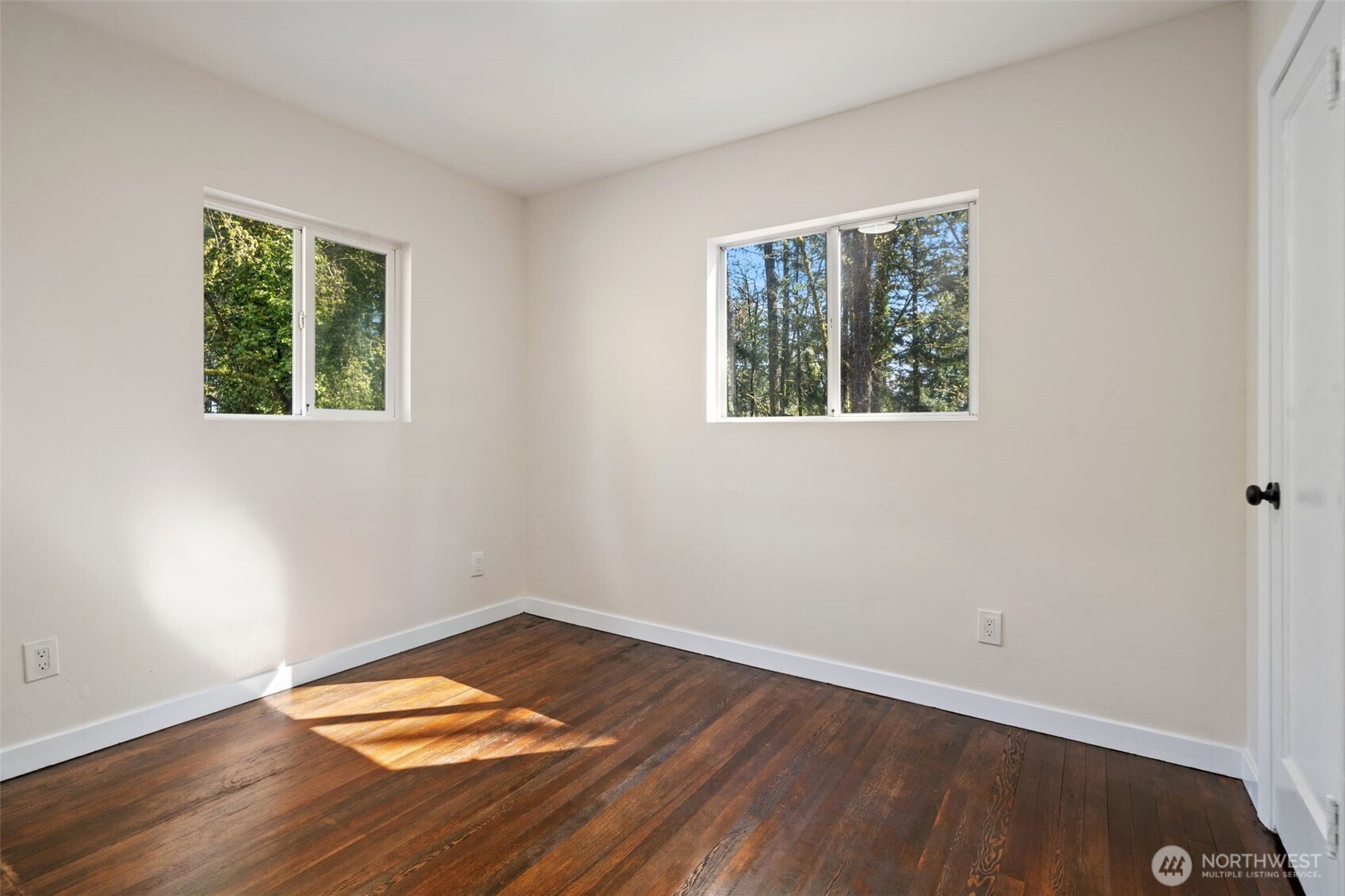 1362 Carr Boulevard , Bremerton, WA 98312