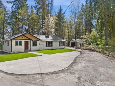 1362 Carr Boulevard , Bremerton, WA 98312 - Photo 3
