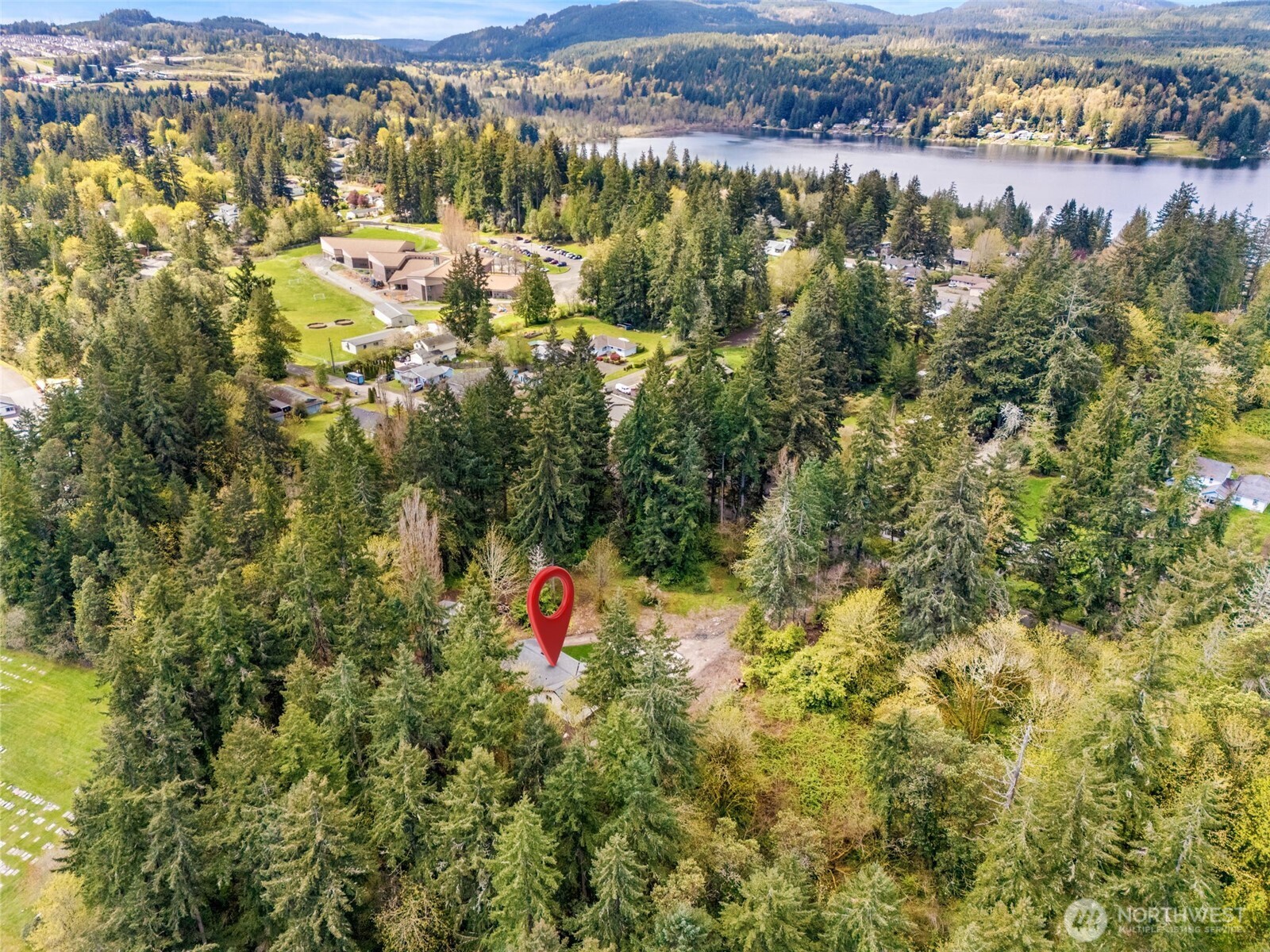 1362 Carr Boulevard , Bremerton, WA 98312