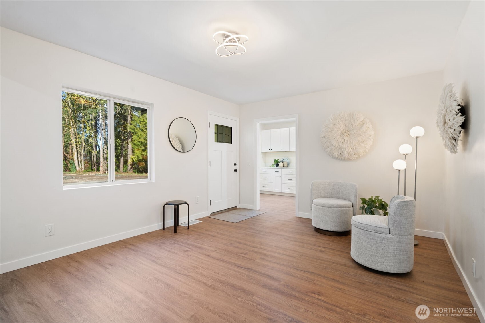 1362 Carr Boulevard , Bremerton, WA 98312