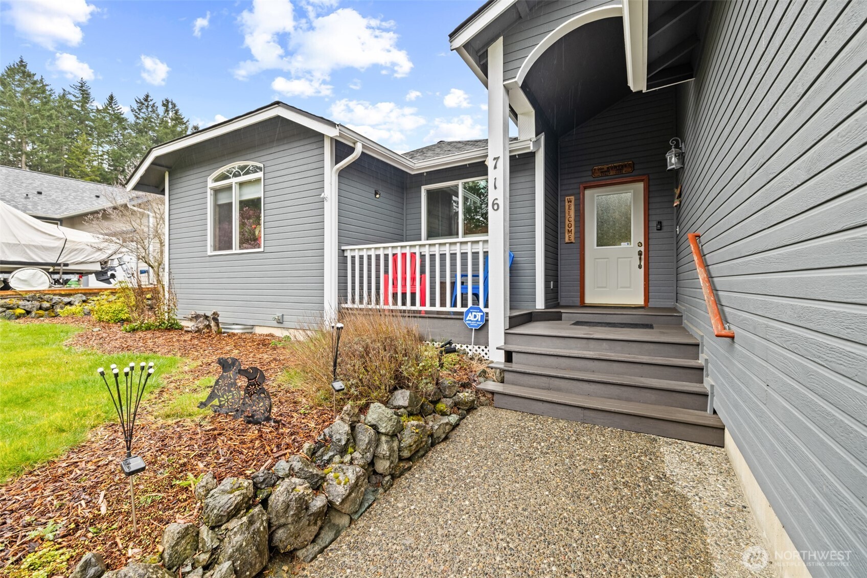 716 S N Street , Port Angeles, WA 98363