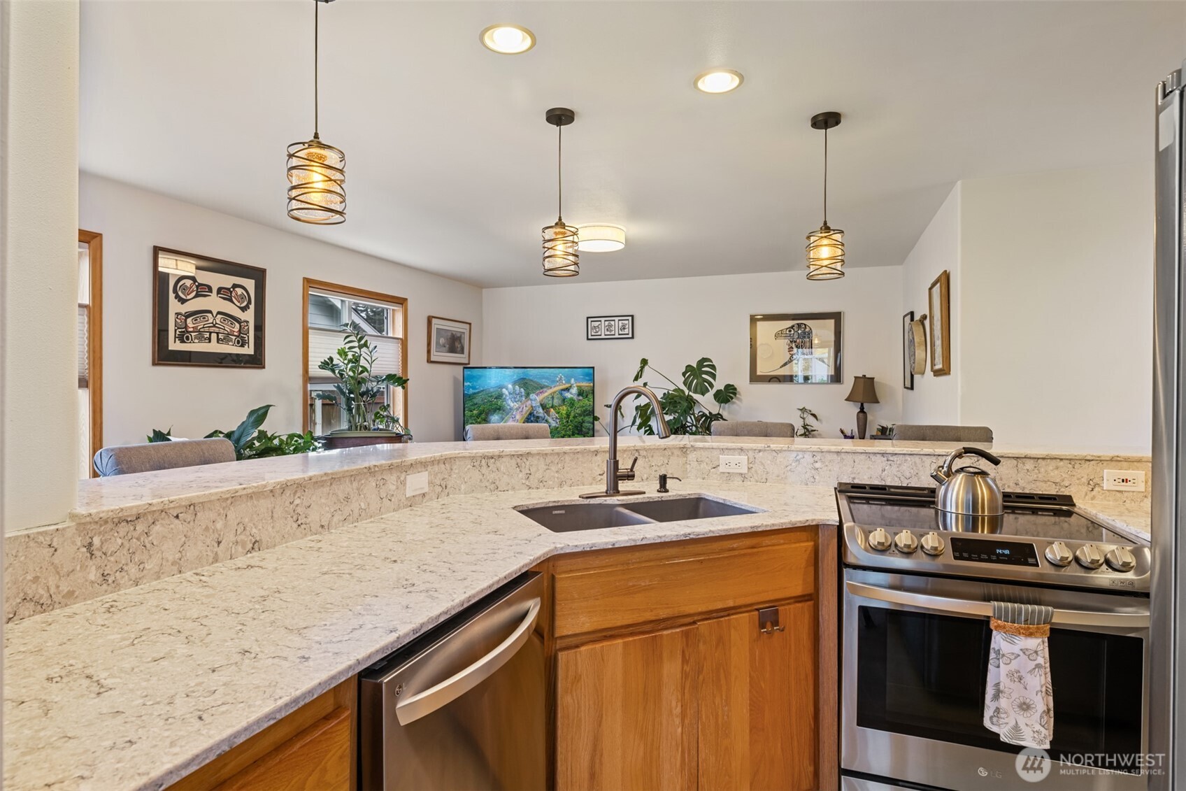 716 S N Street , Port Angeles, WA 98363