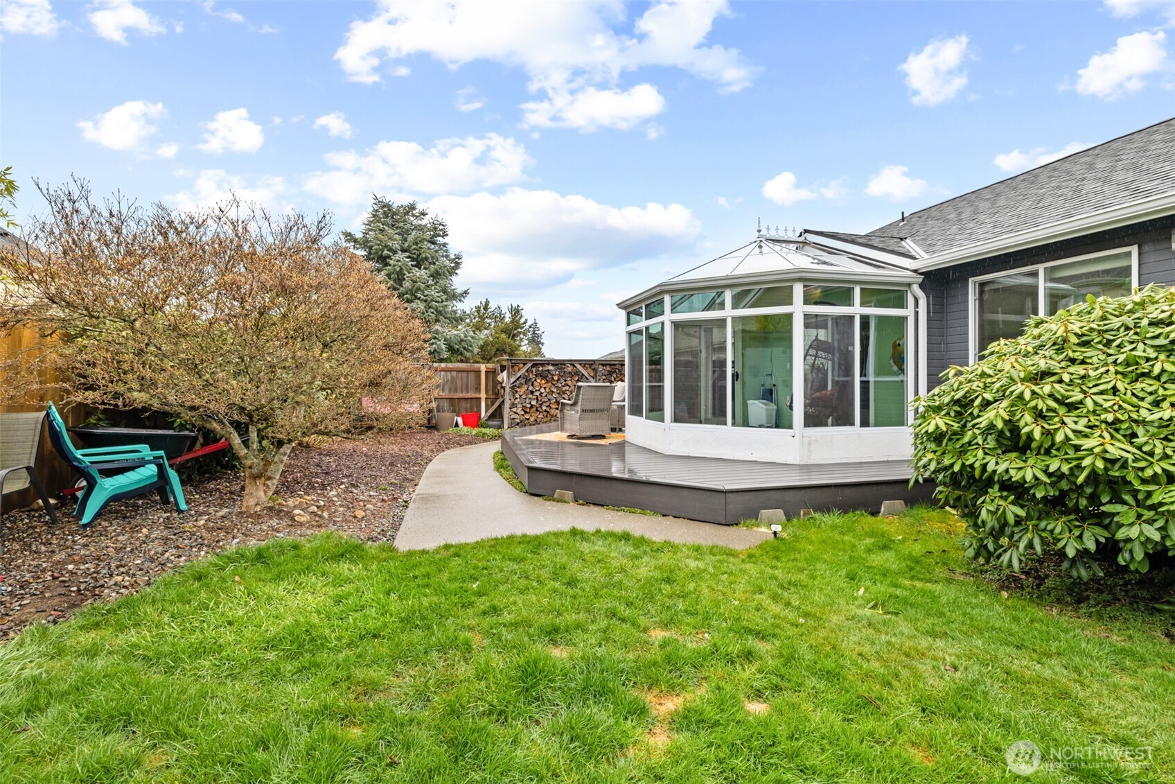 716 S N Street , Port Angeles, WA 98363