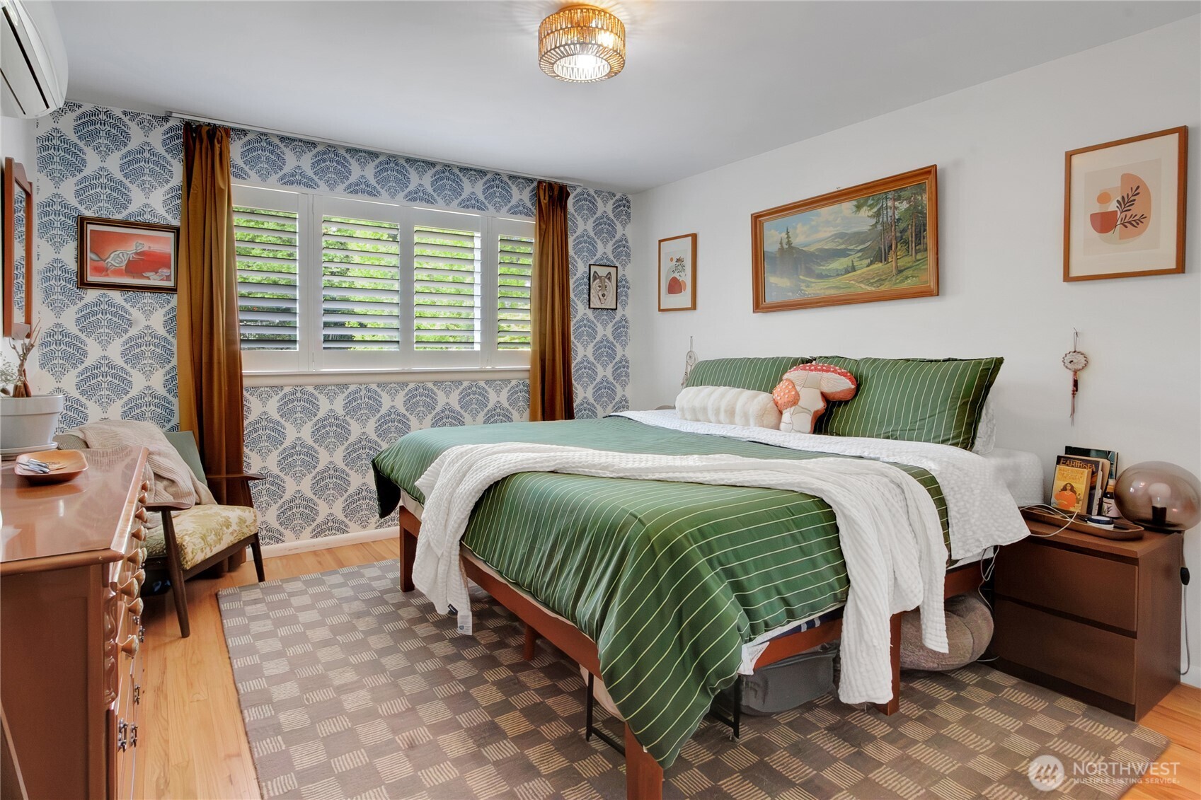5014 35th Avenue SW, Seattle, WA 98126