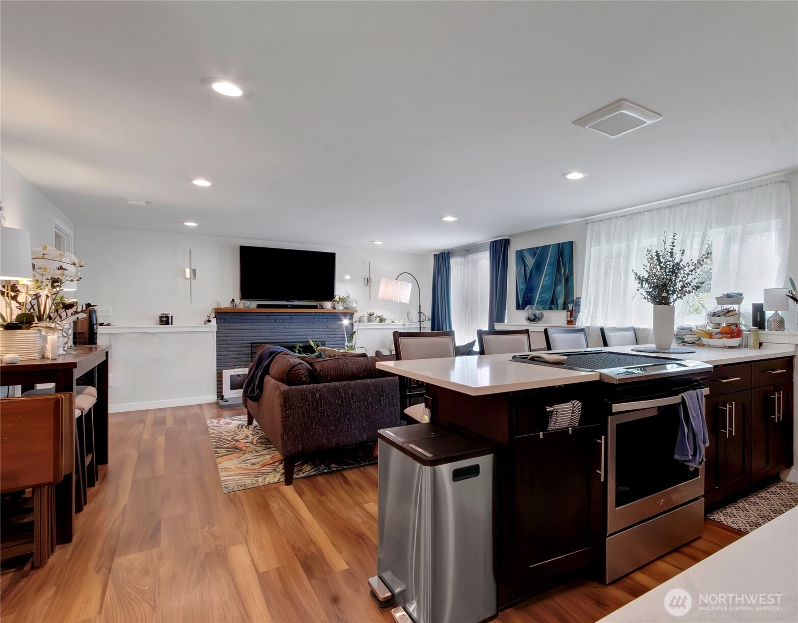5014 35th Avenue SW, Seattle, WA 98126