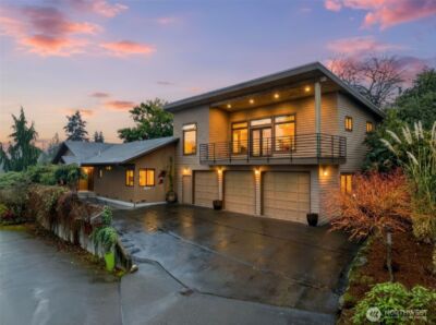 4322 29th Avenue W, Seattle, WA 98199