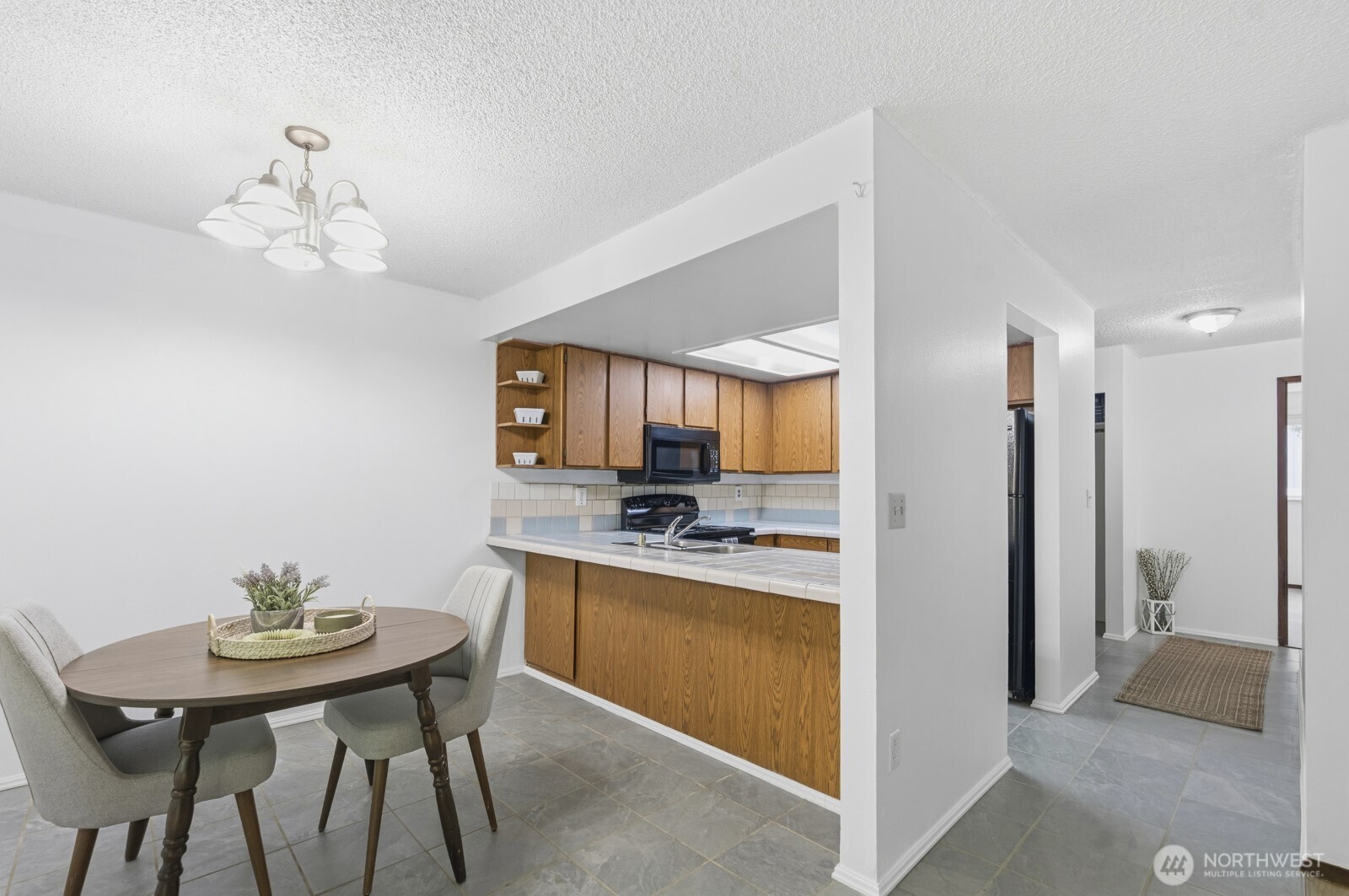 2949 SE Mile Hill #C-3, Port Orchard, WA 98366