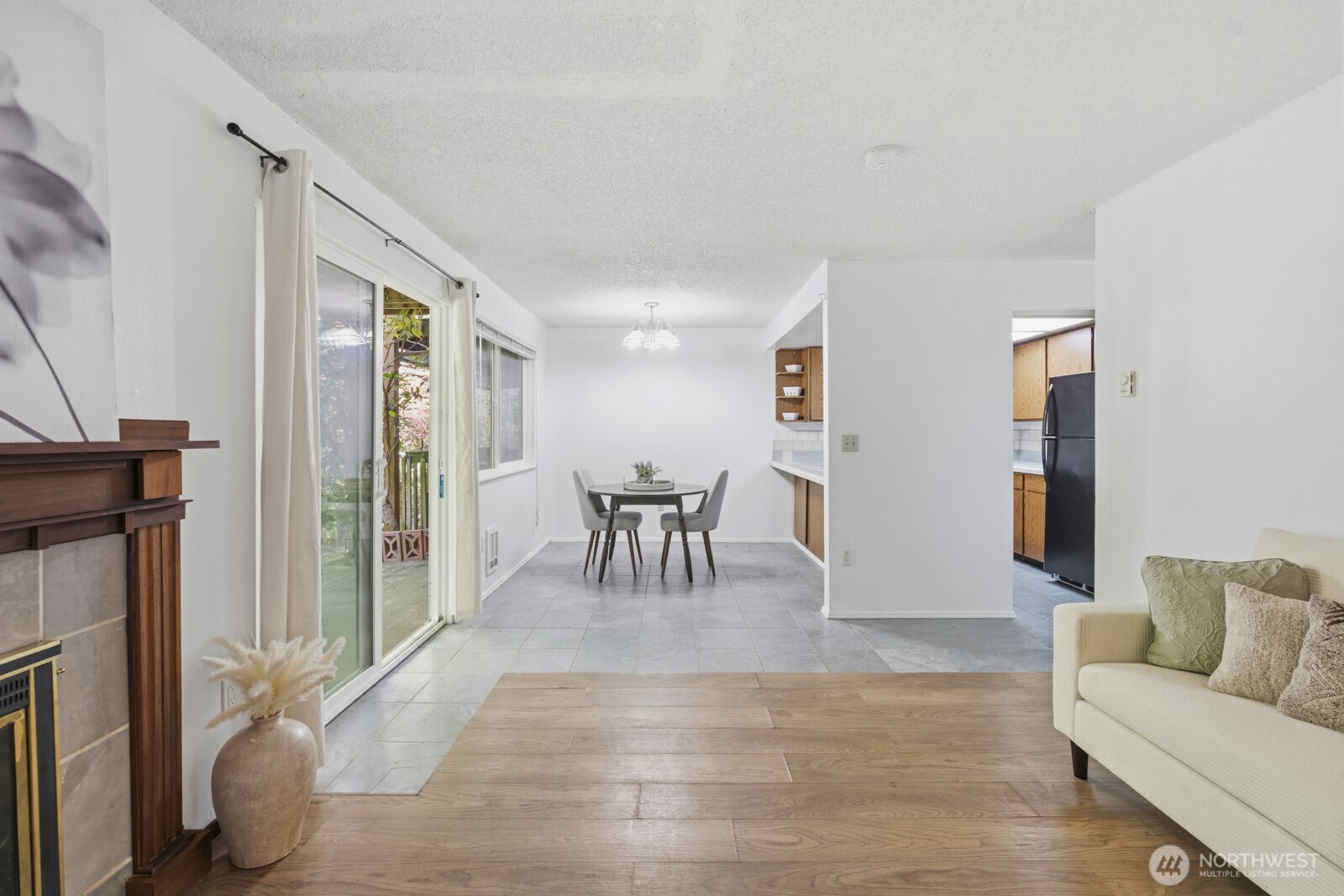 2949 SE Mile Hill #C-3, Port Orchard, WA 98366