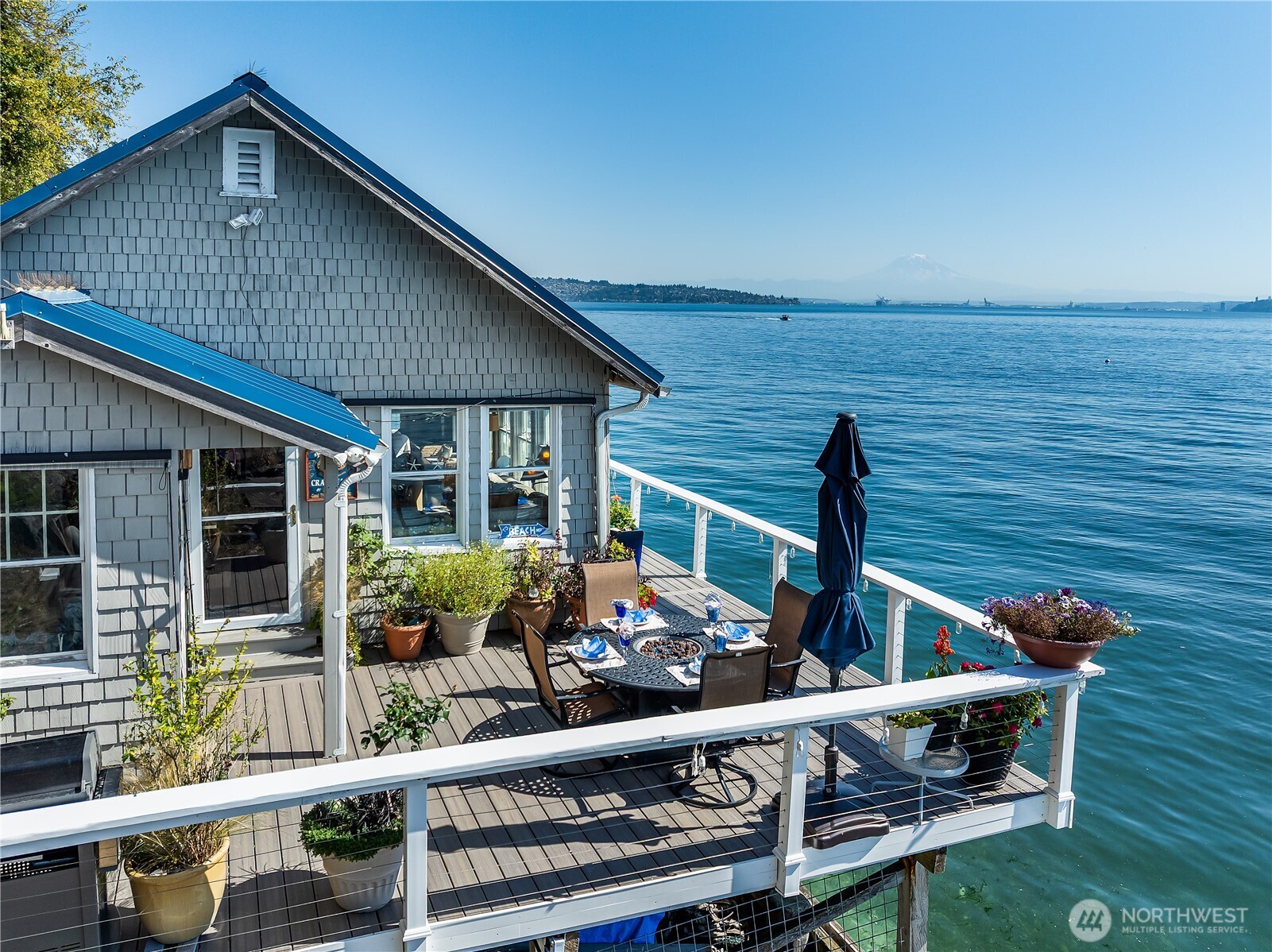 13037 SW Bachelor Road , Vashon, WA 98070