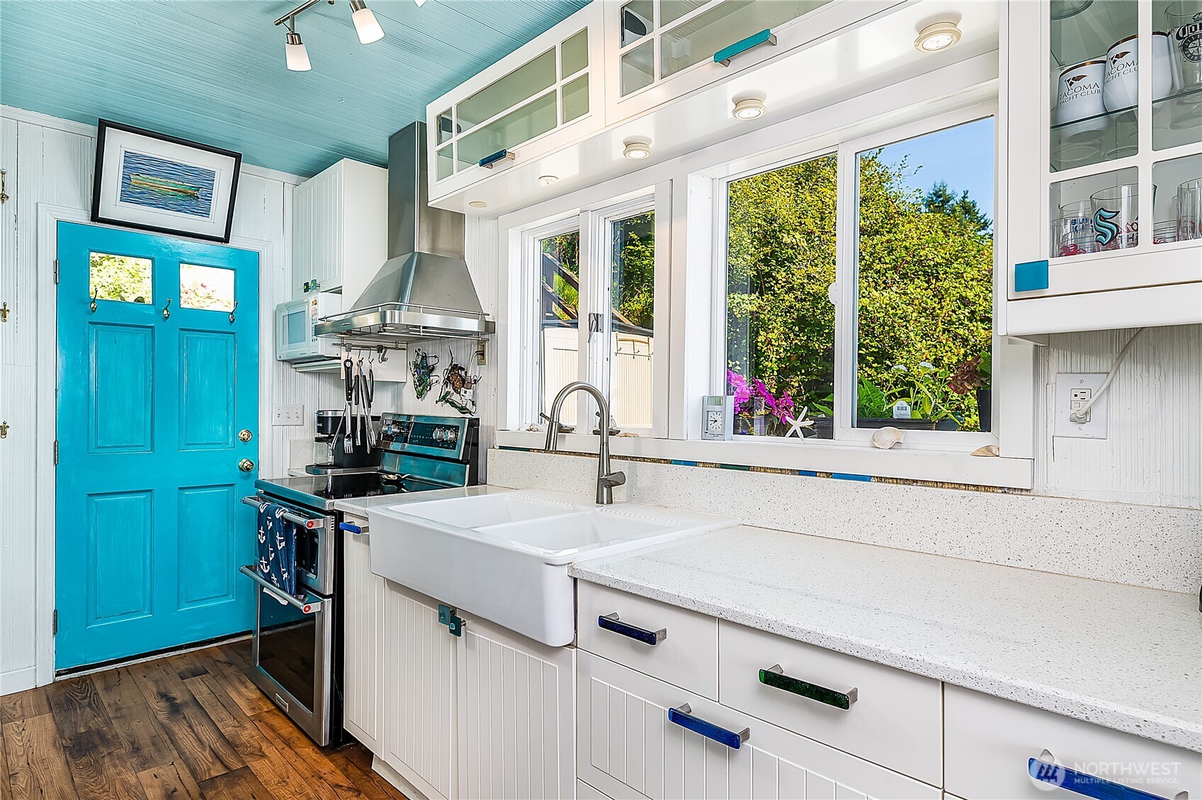 13037 SW Bachelor Road , Vashon, WA 98070