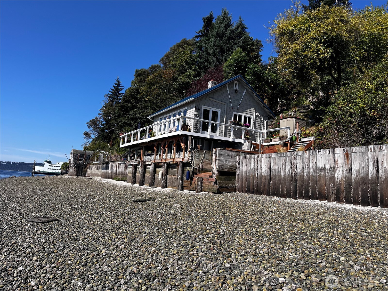 13037 SW Bachelor Road , Vashon, WA 98070