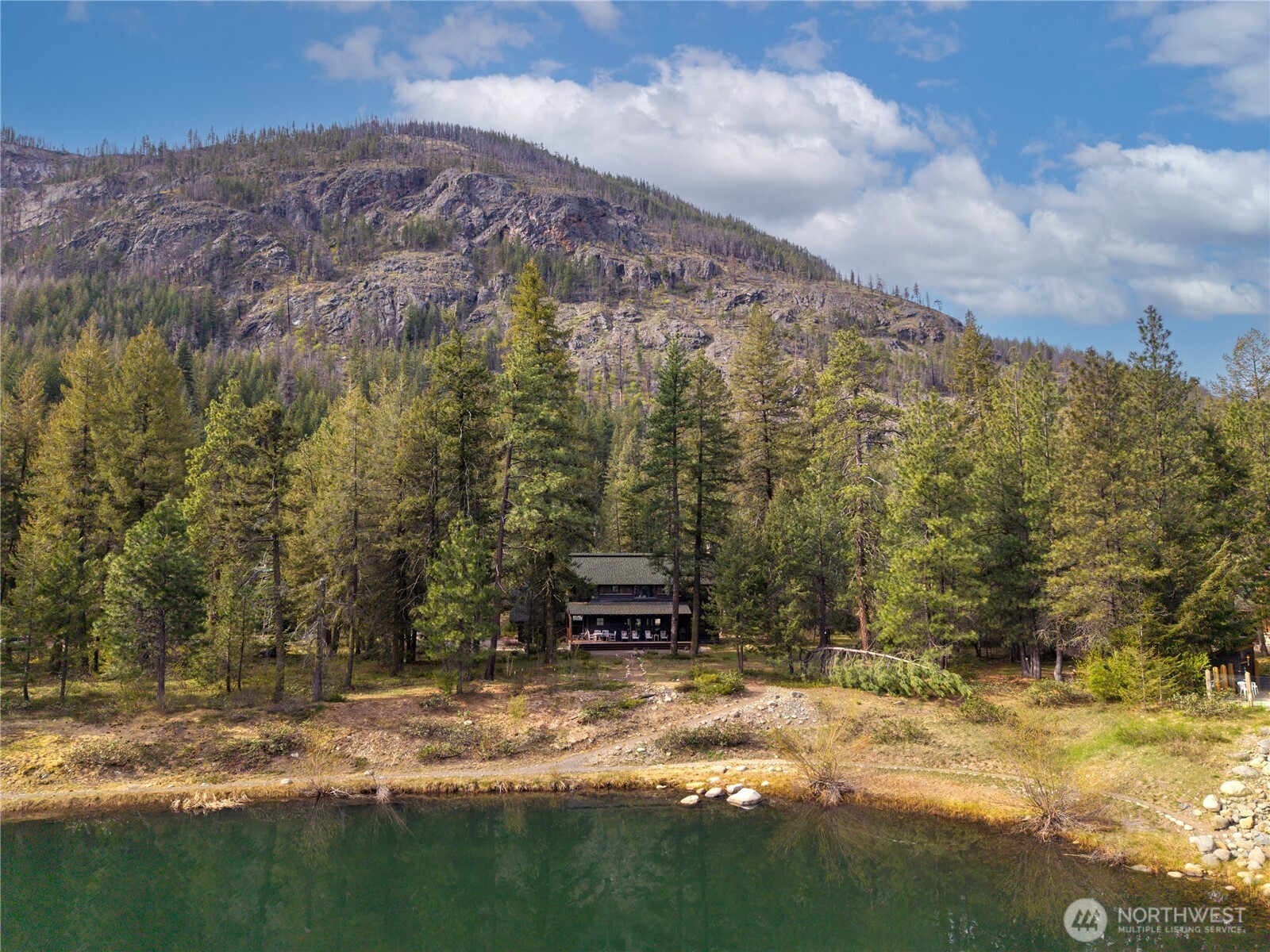 32 Freestone Lake Drive , Mazama, WA 98833