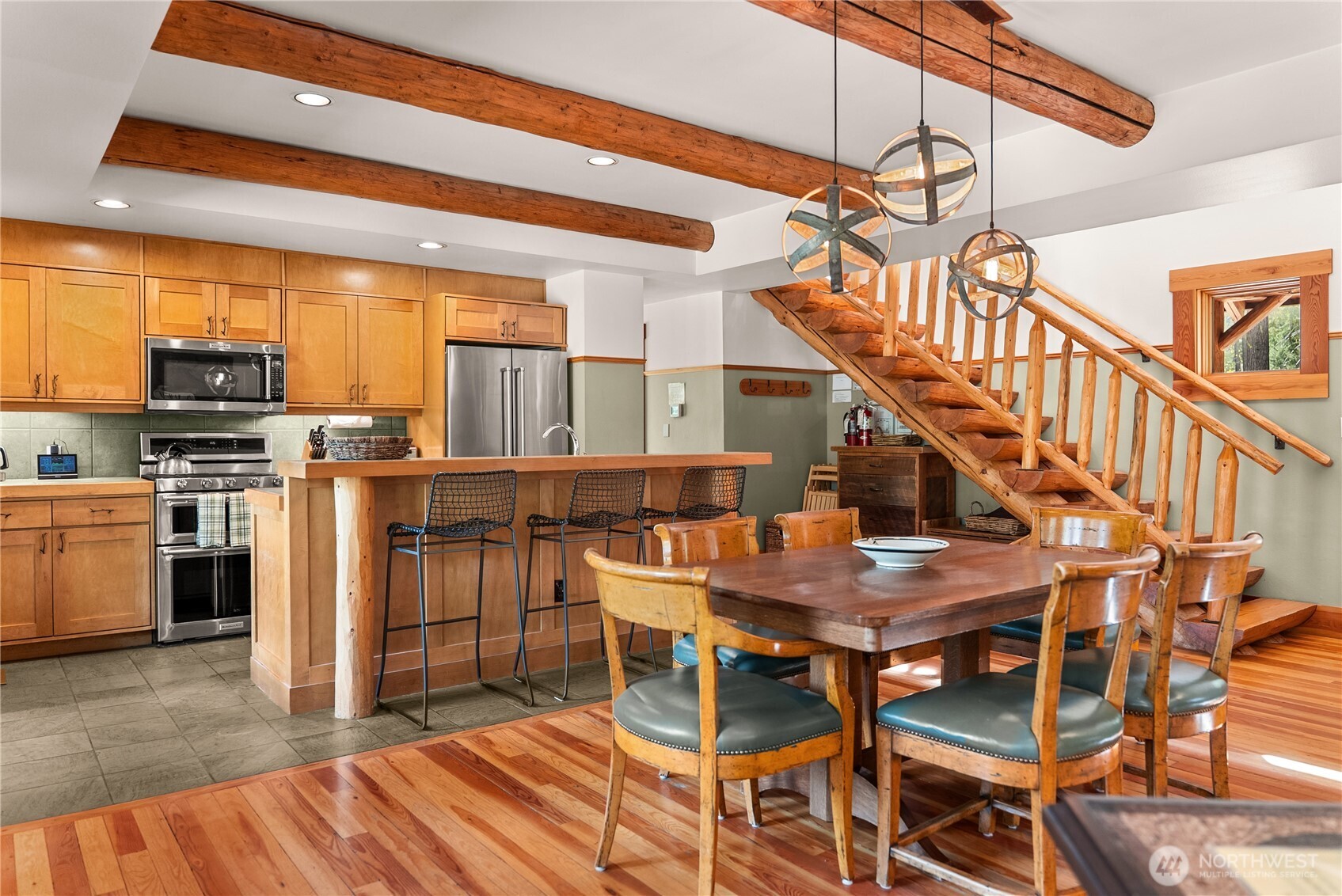 32 Freestone Lake Drive , Mazama, WA 98833