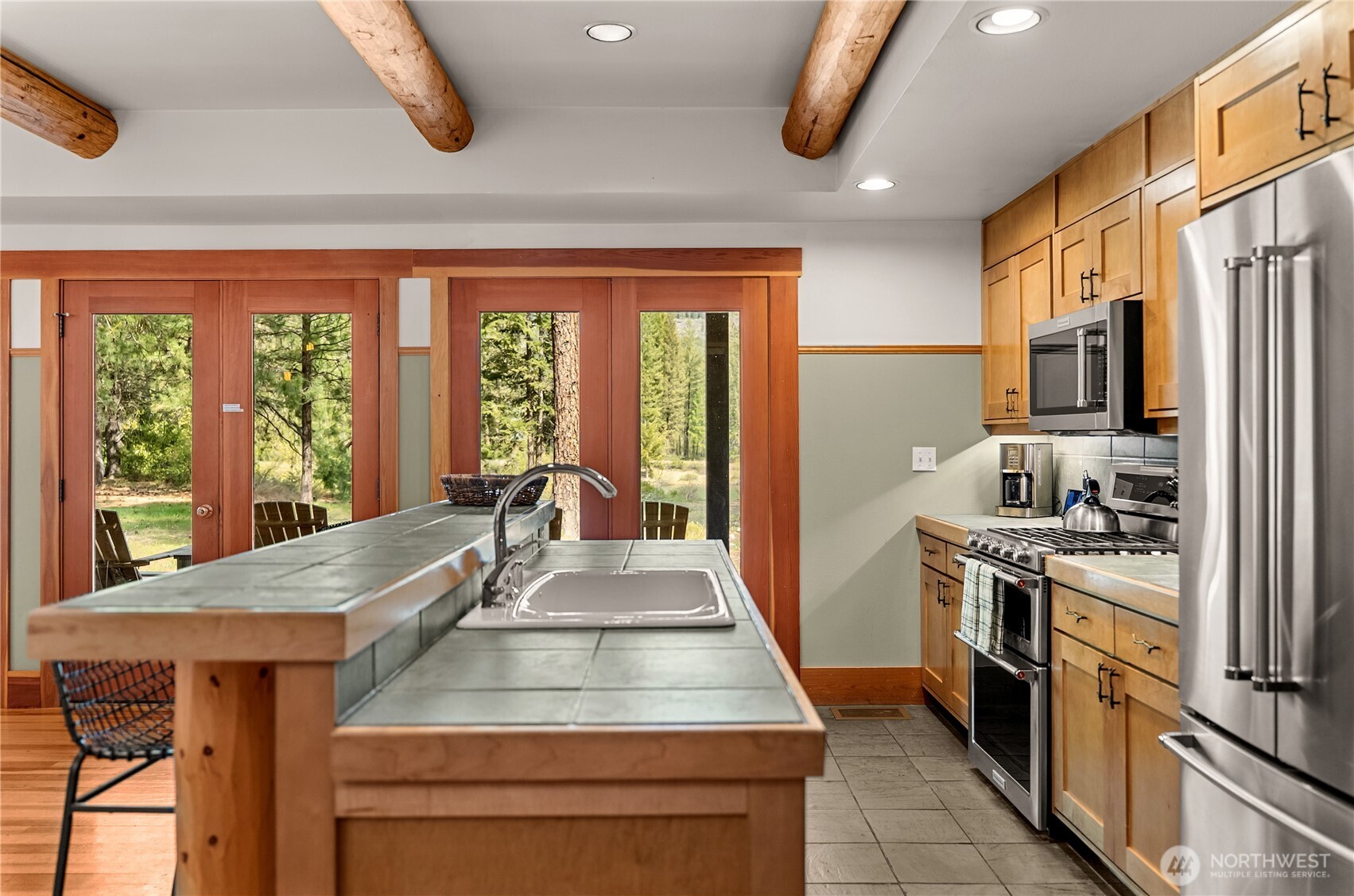 32 Freestone Lake Drive , Mazama, WA 98833