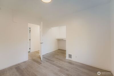 105 E 96th Street , Tacoma, WA 98445 - Photo 17