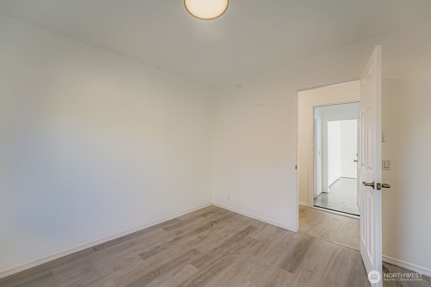 105 E 96th Street , Tacoma, WA 98445