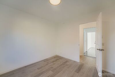 105 E 96th Street , Tacoma, WA 98445 - Photo 18