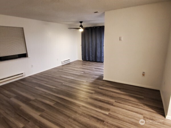105 E 96th Street , Tacoma, WA 98445