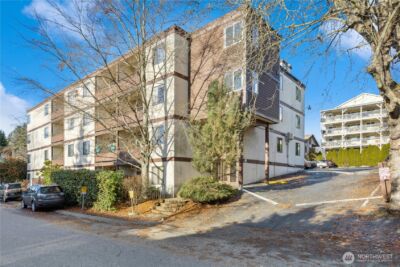 2100 N 106th Street #304, Seattle, WA 98133