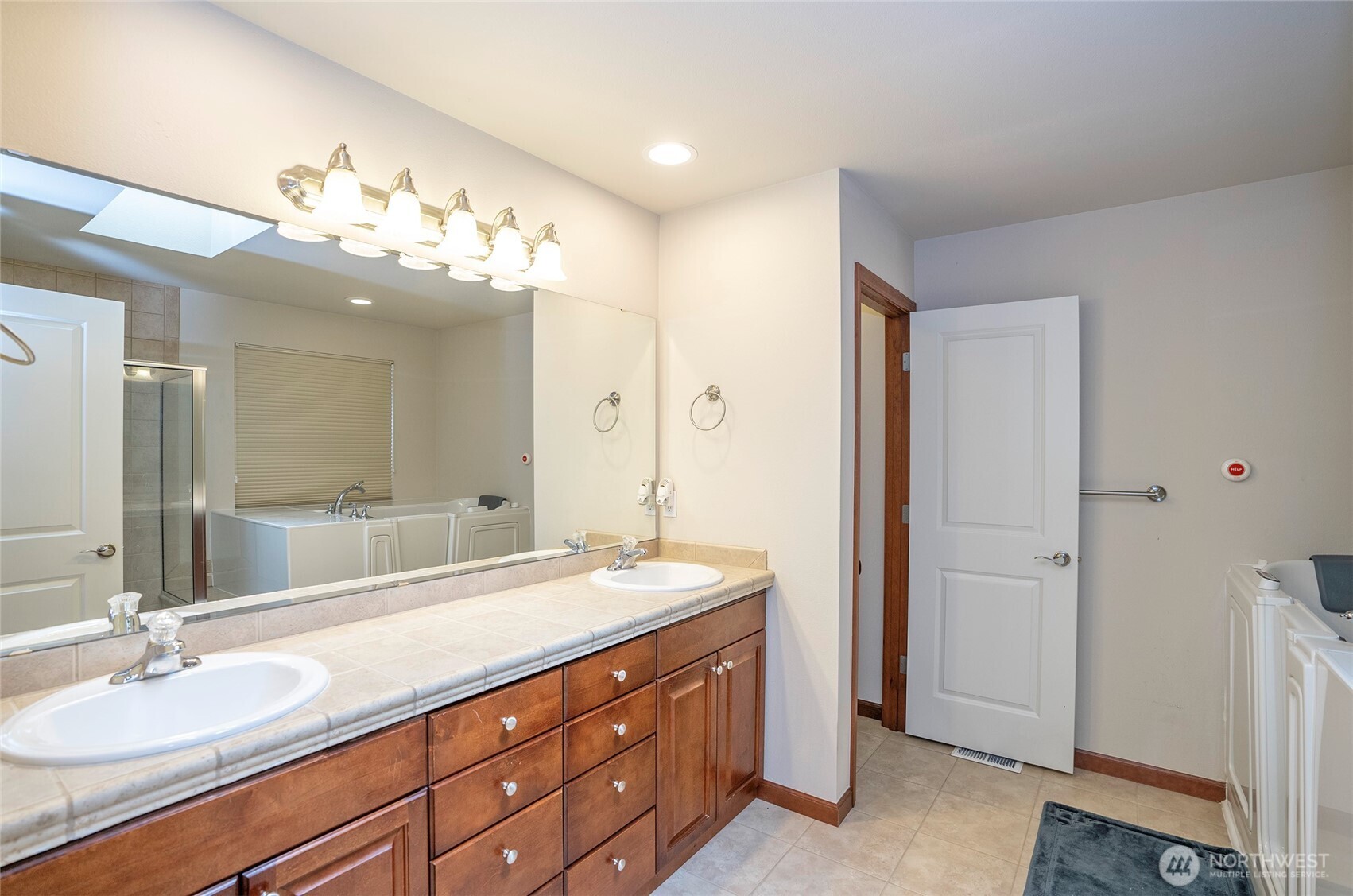8301 183rd Avenue E, Bonney Lake, WA 98391