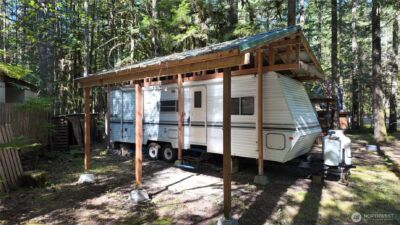 291 Schinn Canyon Drive , Deming, WA 98244