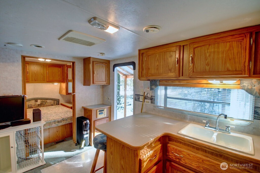 291 Schinn Canyon Drive , Deming, WA 98244