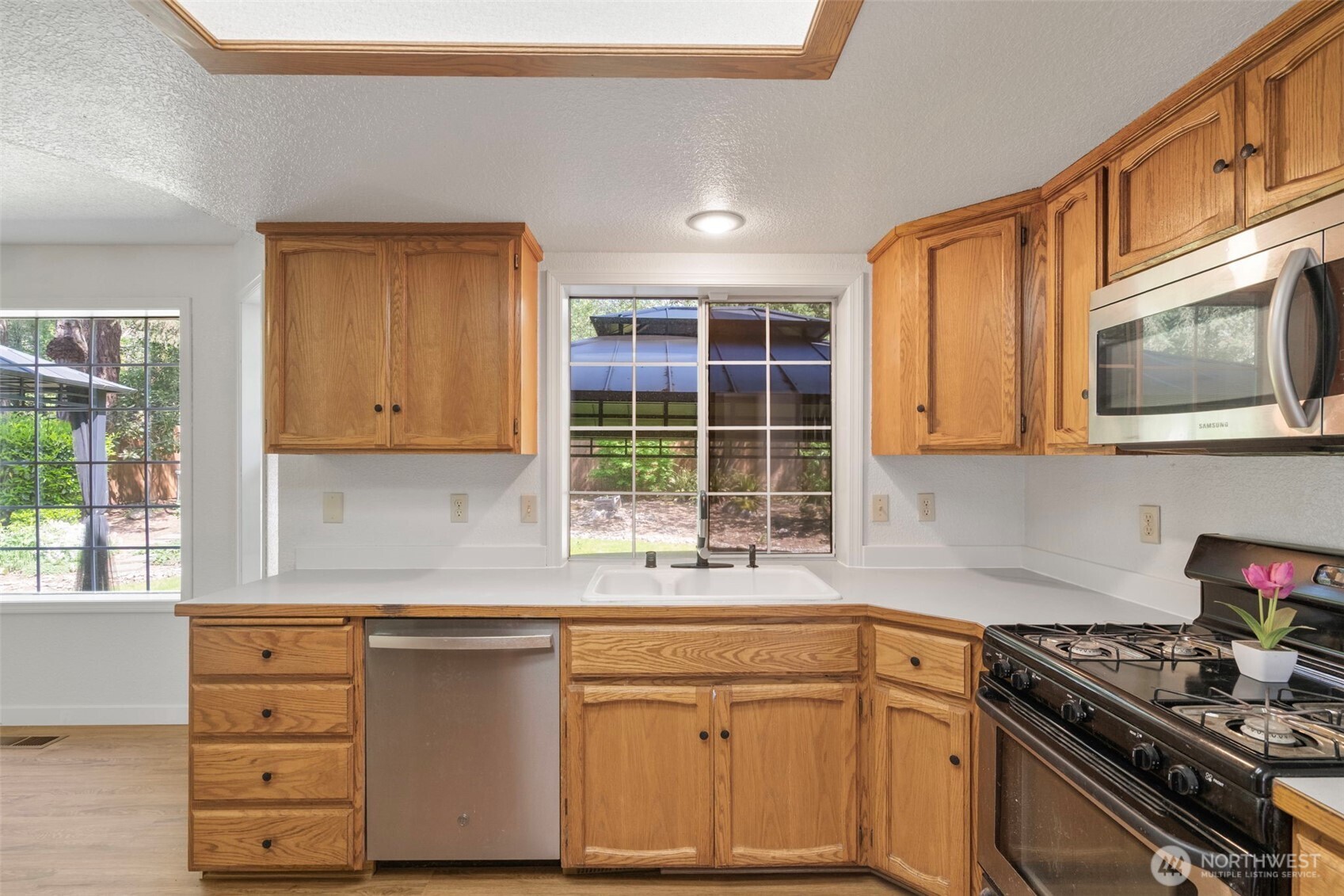 1220 NW Tabitha Court , Olympia, WA 98502