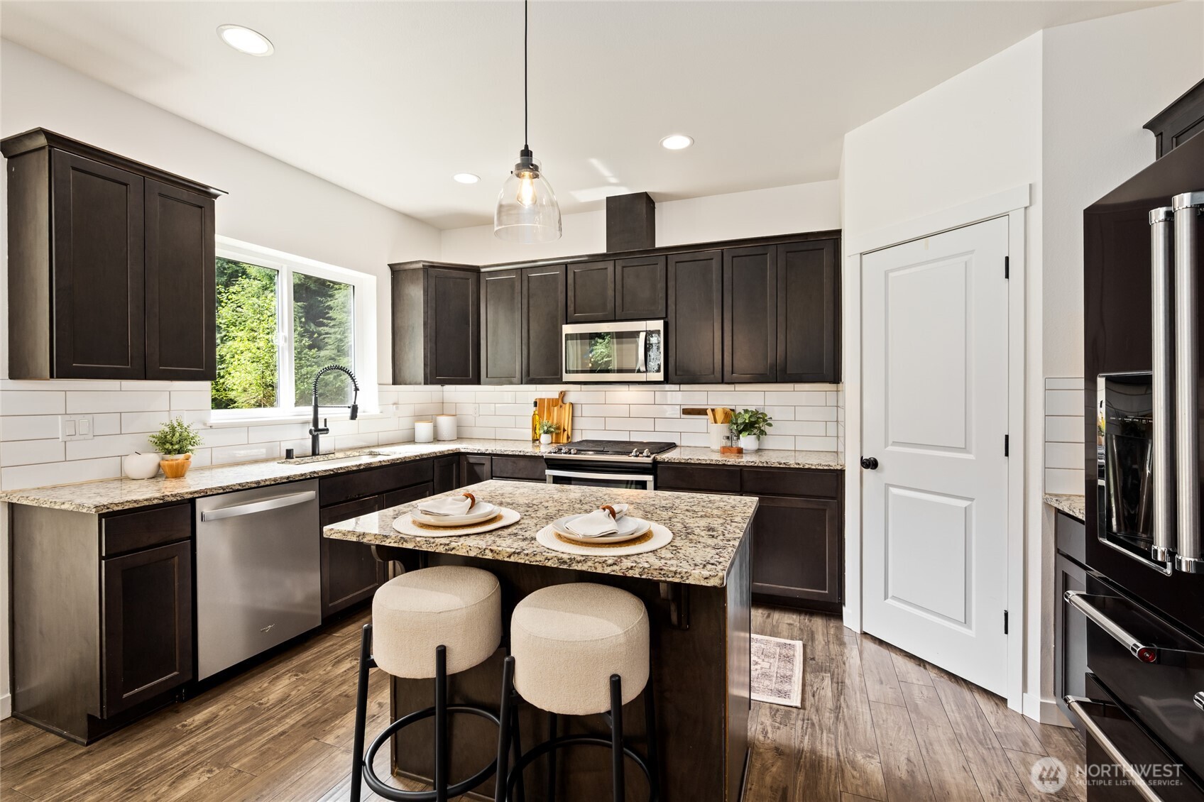20705 68th Place NE, Granite Falls, WA 98252