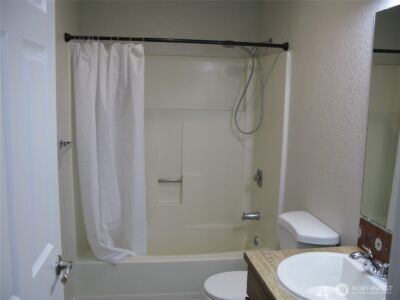 710 10th Street NE #D, Auburn, WA 98002 - Photo 12