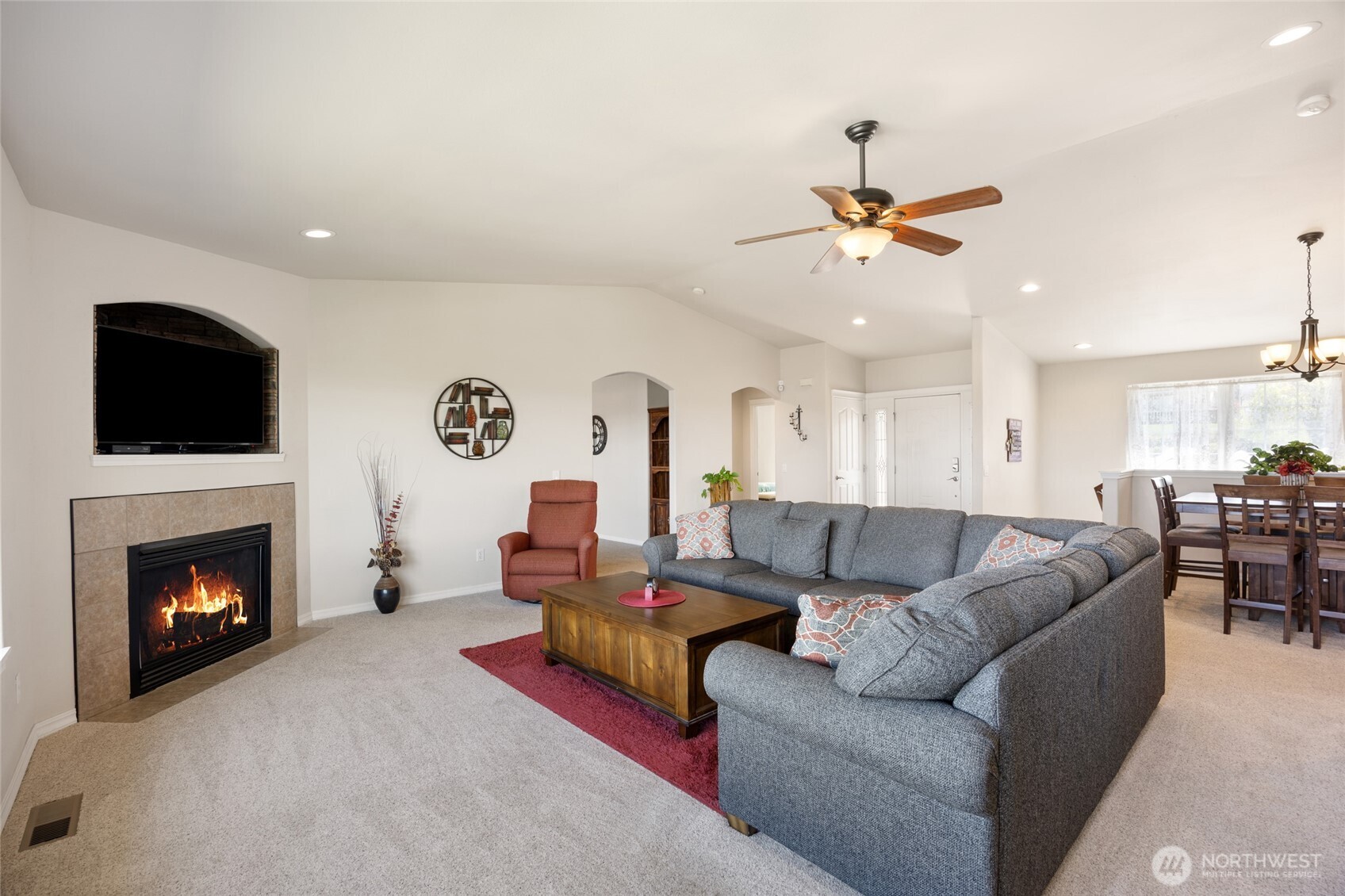 426 Viewmont Drive SE, Moses Lake, WA 98837