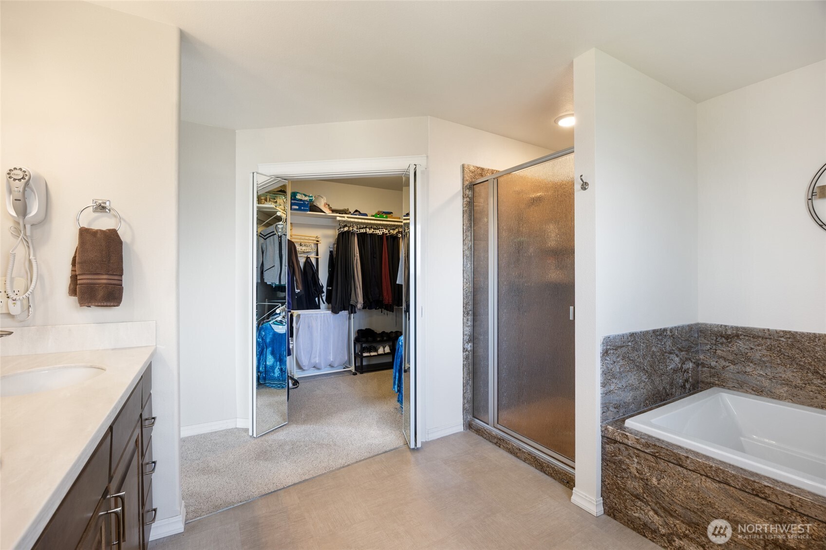 426 Viewmont Drive SE, Moses Lake, WA 98837