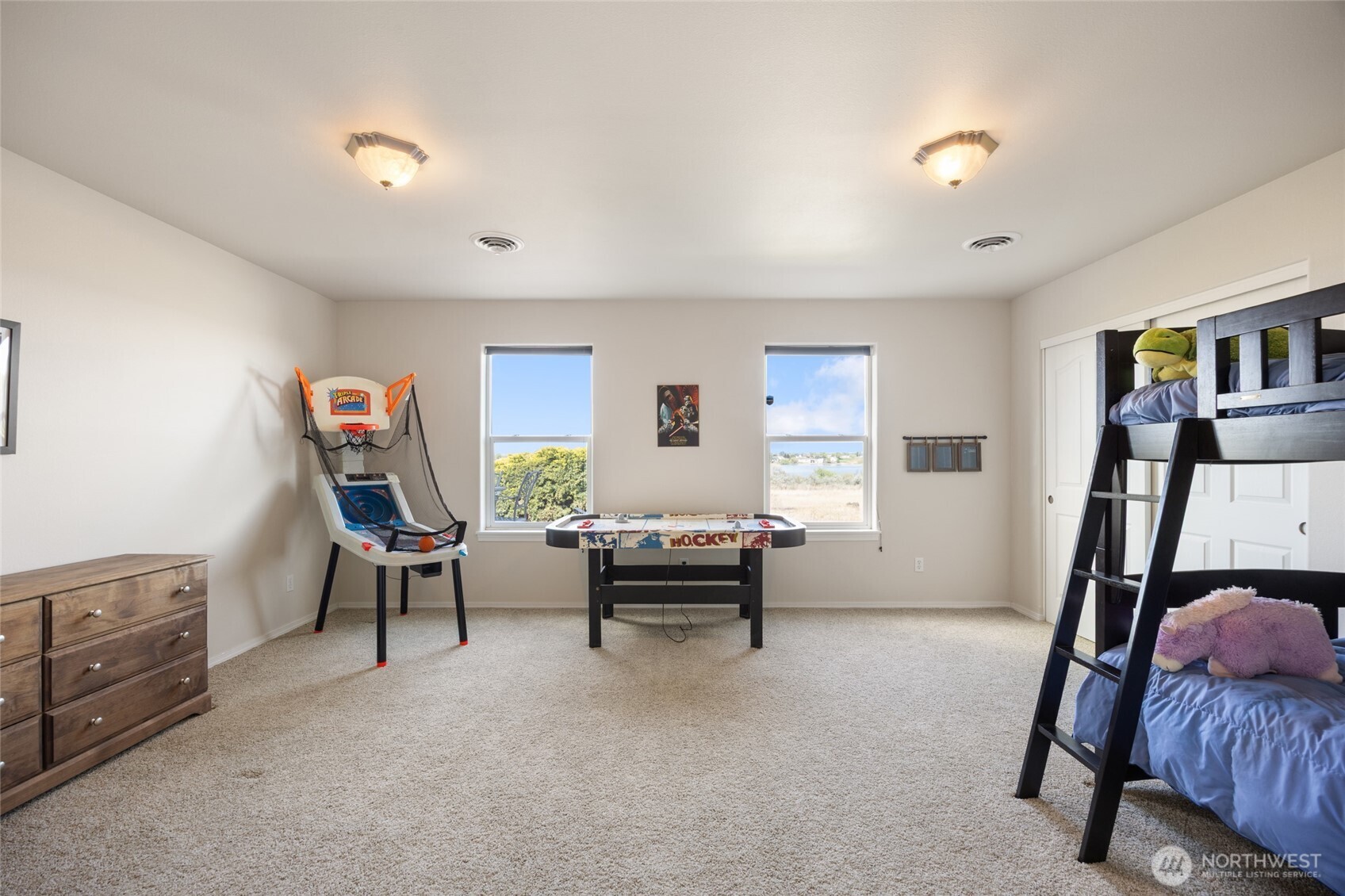 426 Viewmont Drive SE, Moses Lake, WA 98837