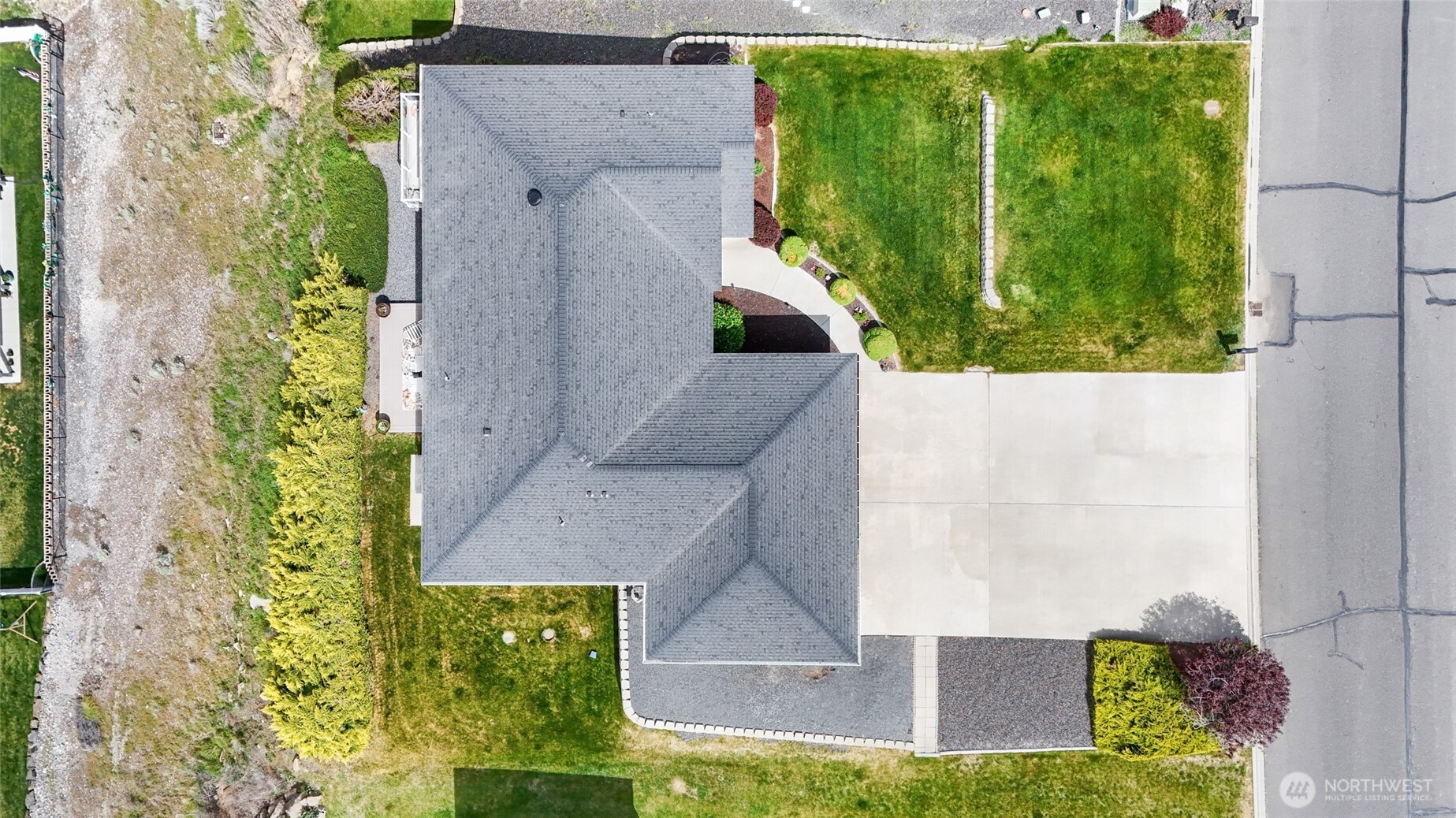 426 Viewmont Drive SE, Moses Lake, WA 98837